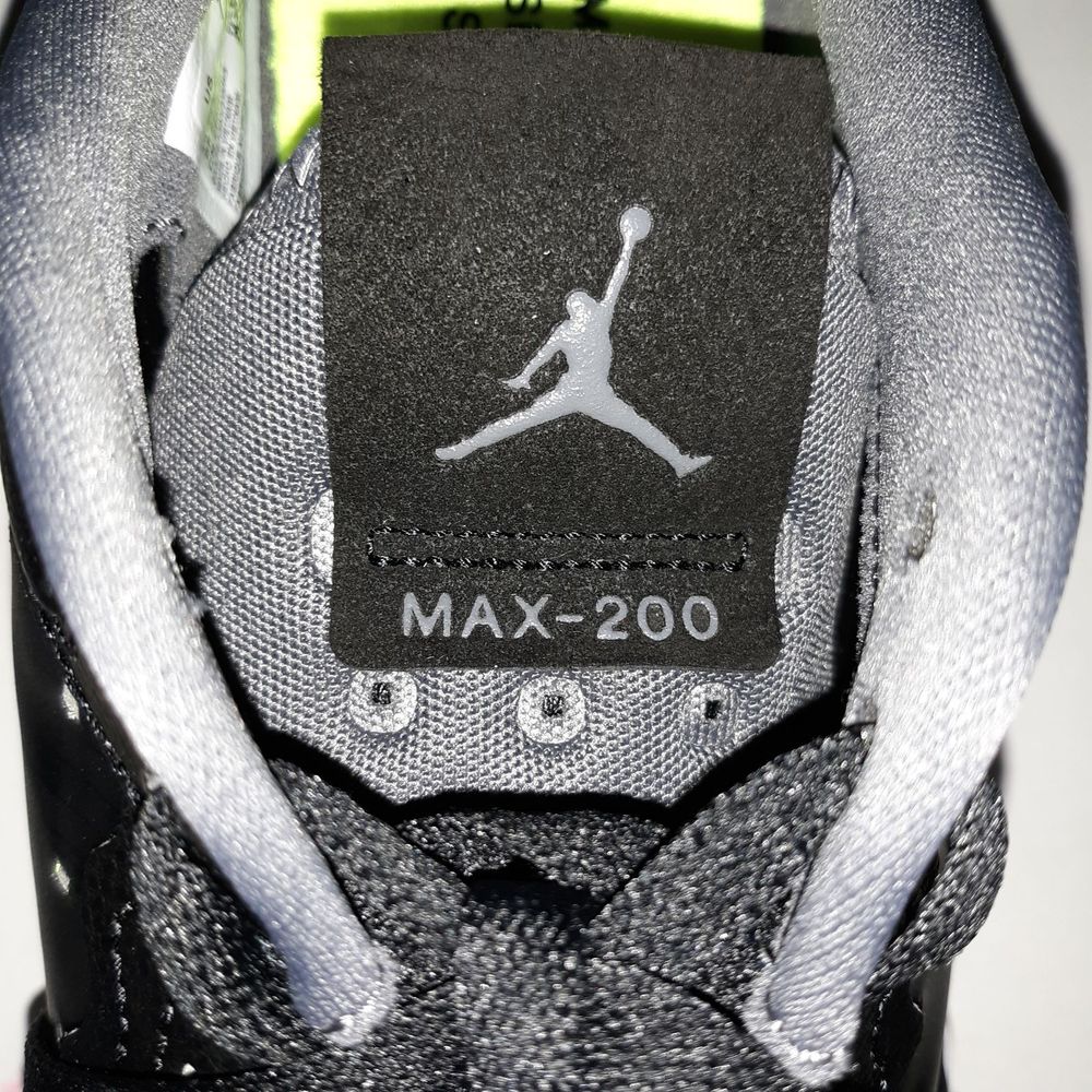 Nike Air Max 200 Basketball Shoes/Sneakers - Picture 7 of 12